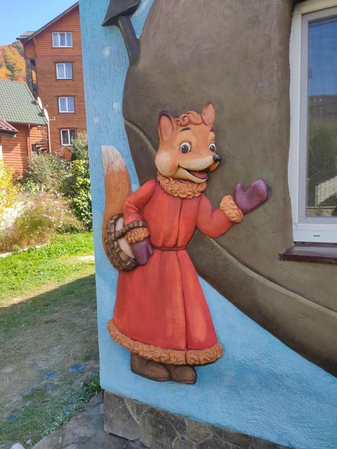 Рукавичка Яремче Екстериор снимка